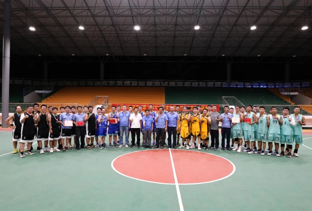 海南矿业男子篮球赛圆满落幕